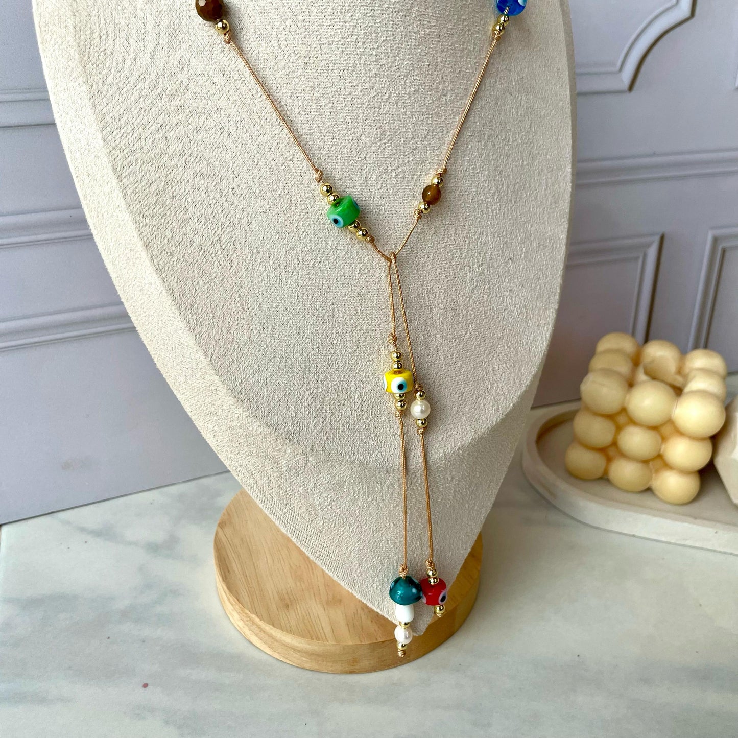 COLLAR LARIAT OJOS